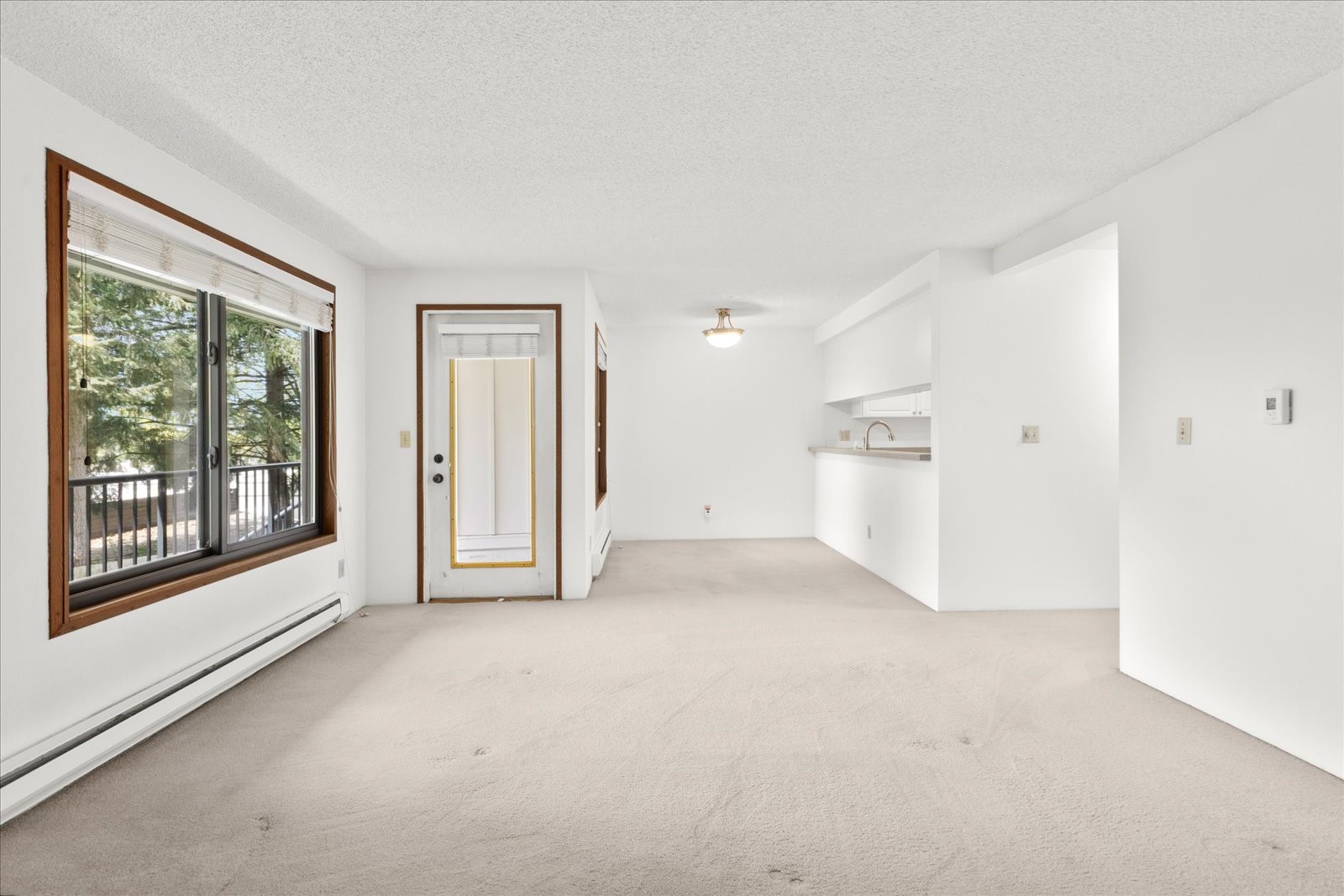 11615 127th Lane NE #A1, Kirkland, WA 98034-8480