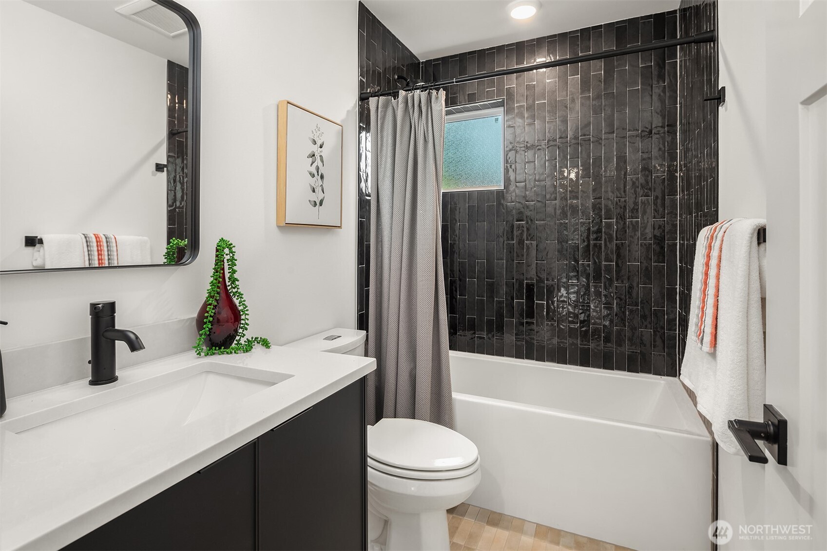 9033 8th Avenue NW #B, Seattle, WA 98117