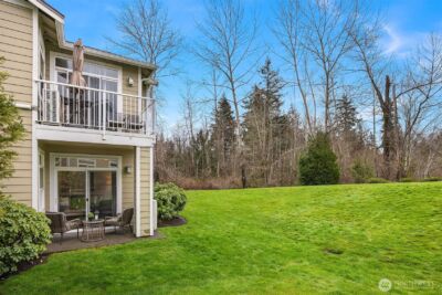 566 241st Lane SE, Sammamish, WA 98074 - Photo 24