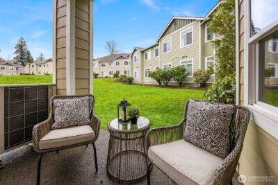 566 241st Lane SE, Sammamish, WA 98074 - Photo 25