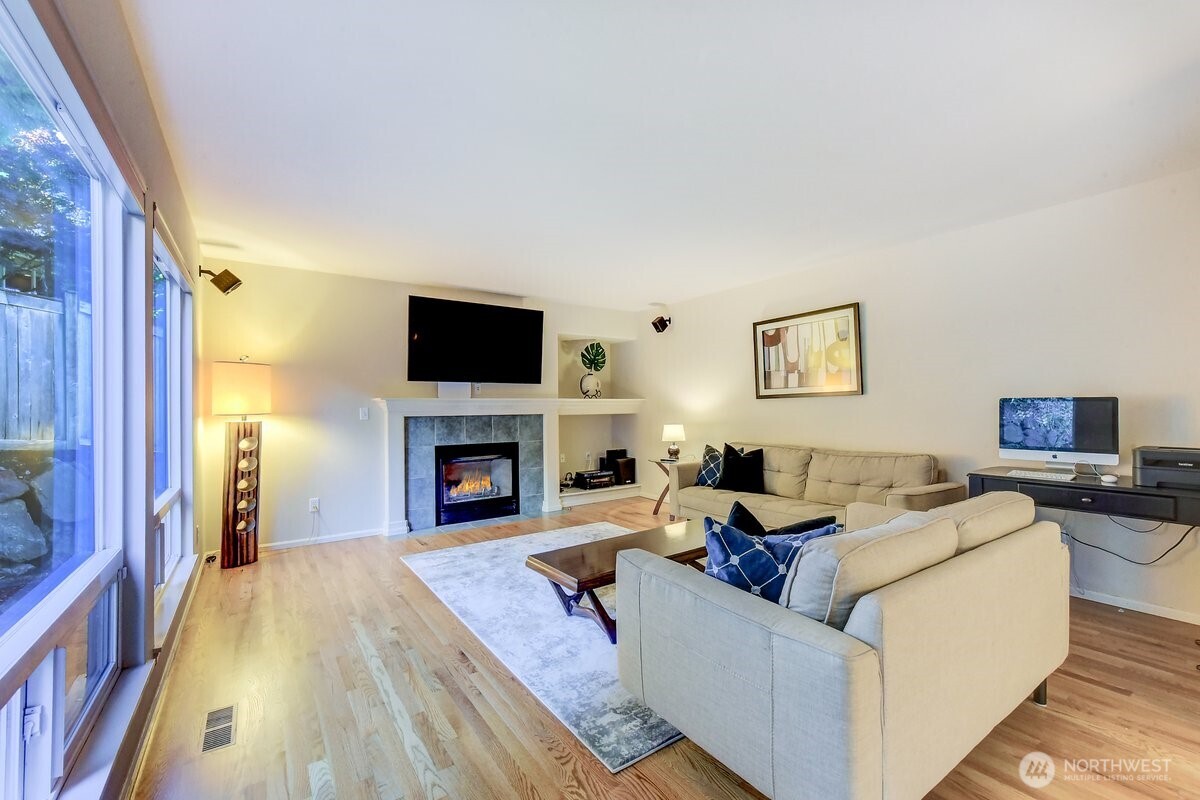 20019 27th Drive SE, Bothell, WA 98012