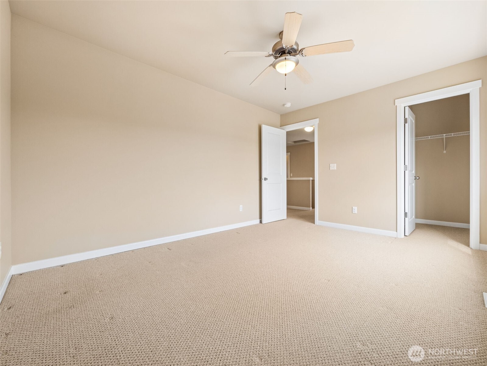 33921 12th Place SW, Federal Way, WA 98023-5405