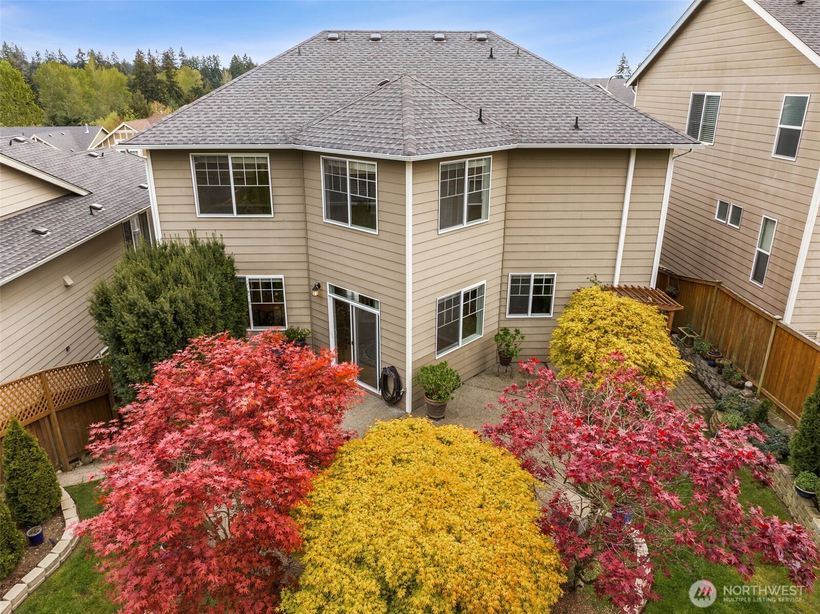 33921 12th Place SW, Federal Way, WA 98023-5405