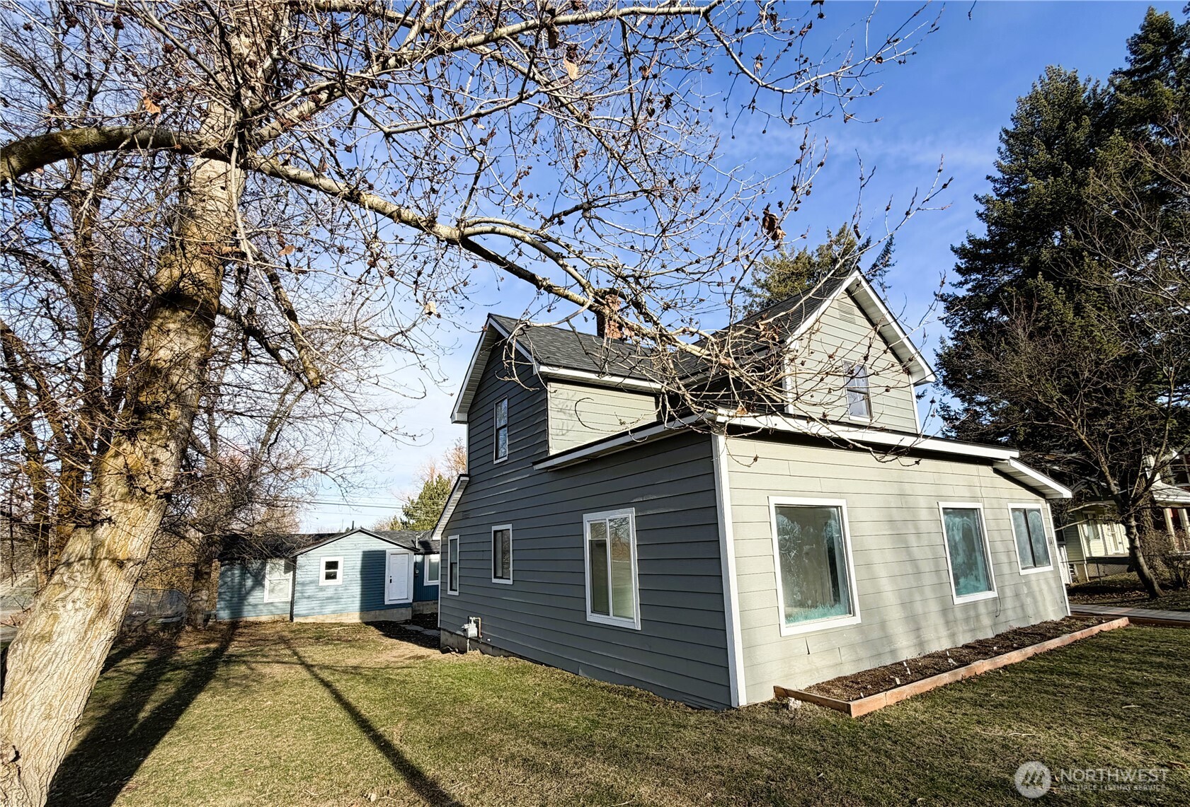 914 Morgan St , Davenport, WA 99122