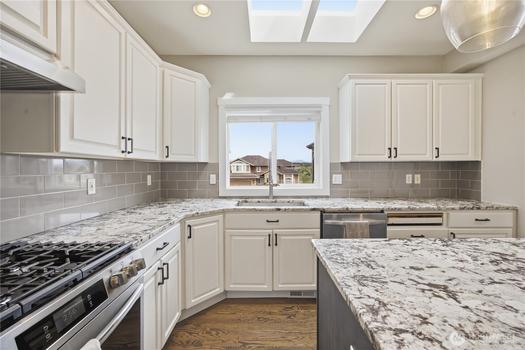 4220 115th Avenue SE, Snohomish, WA 98290-5568