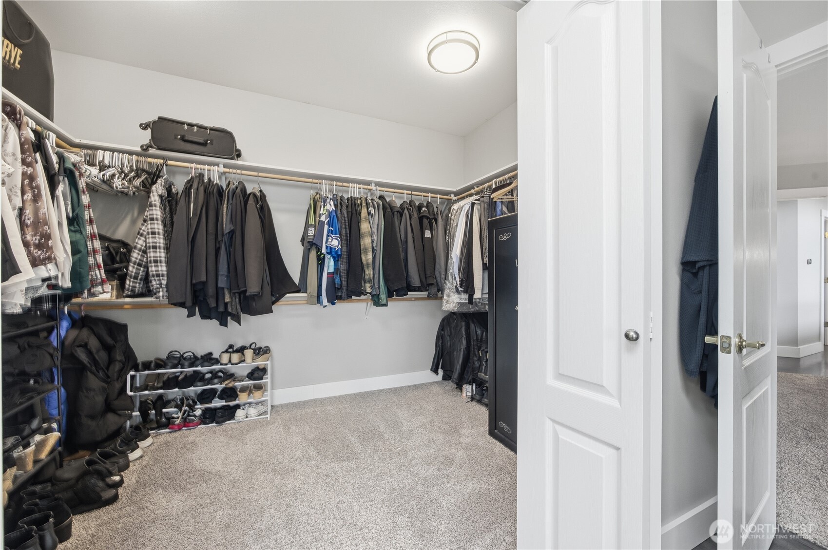4220 115th Avenue SE, Snohomish, WA 98290-5568