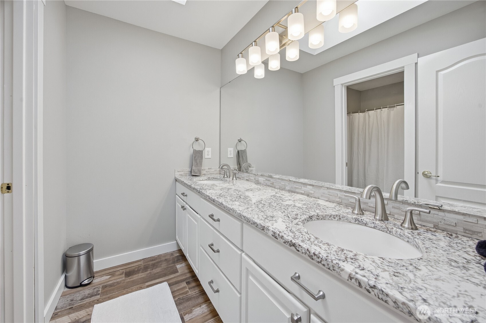 4220 115th Avenue SE, Snohomish, WA 98290-5568