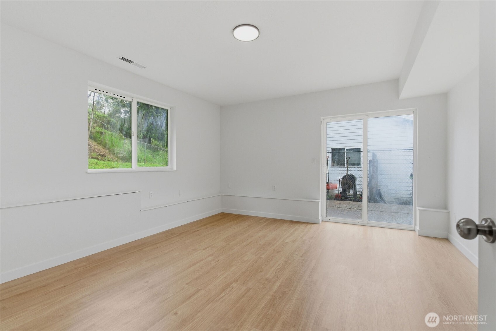 904 Fir Avenue , Sultan, WA 98294-9425