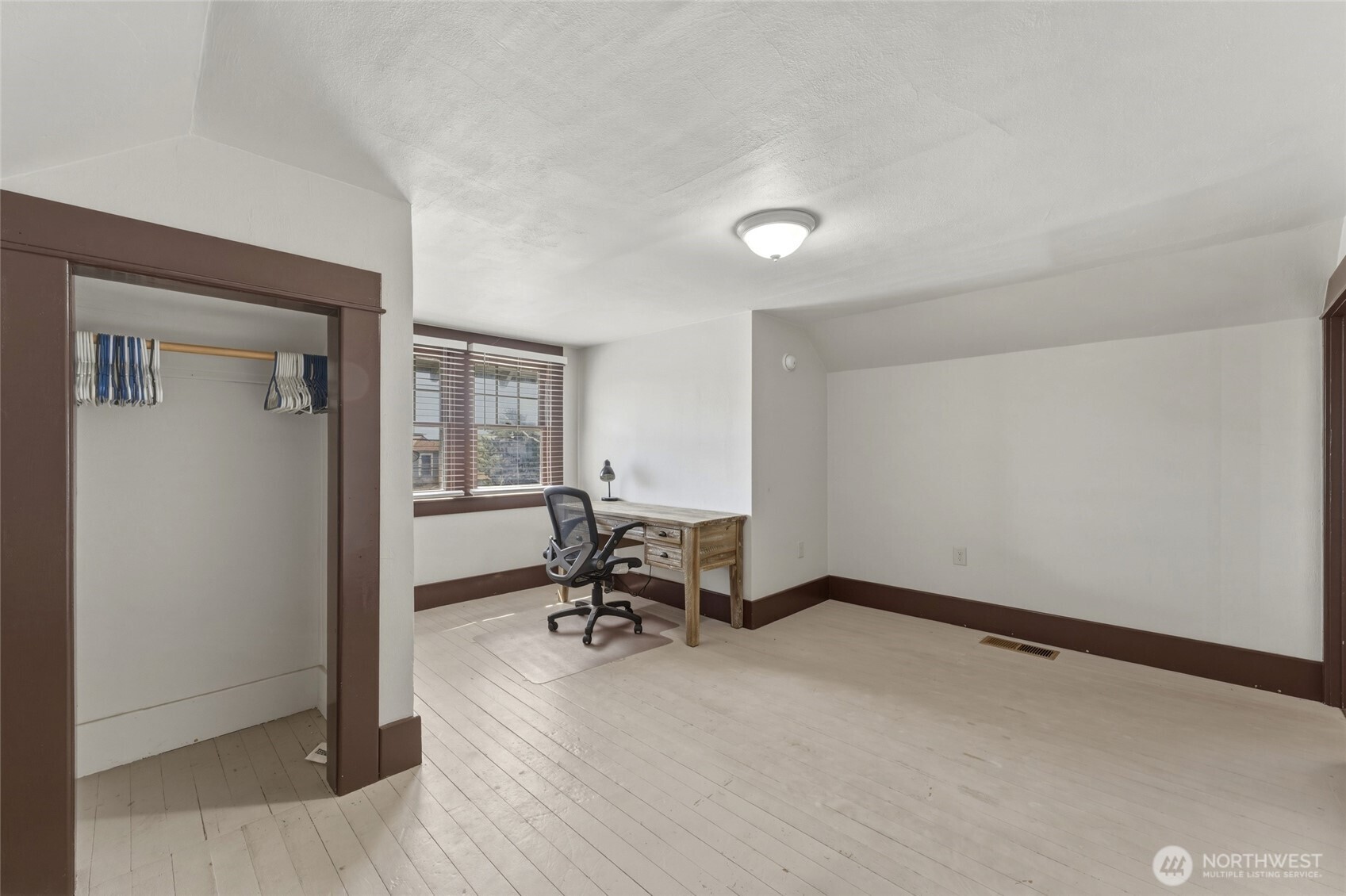 1132 W Pine Street , Walla Walla, WA 99362