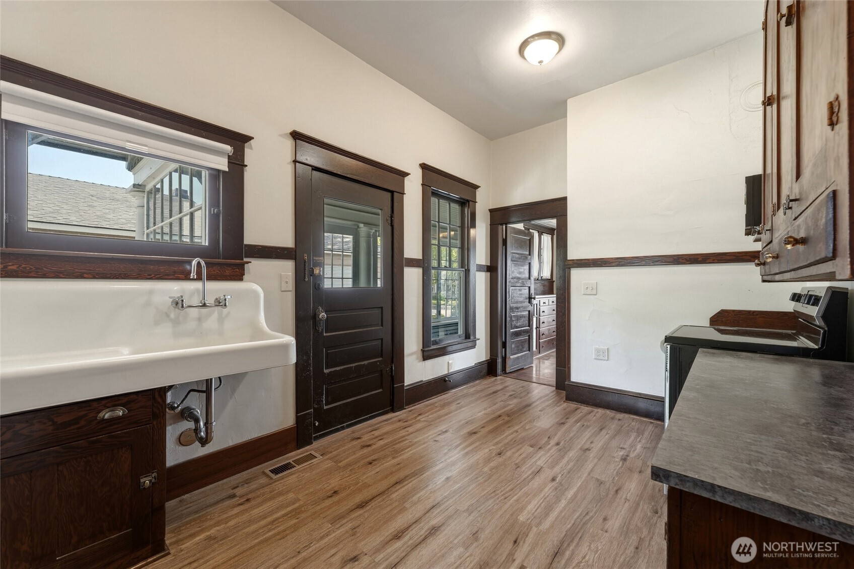 1132 W Pine Street , Walla Walla, WA 99362