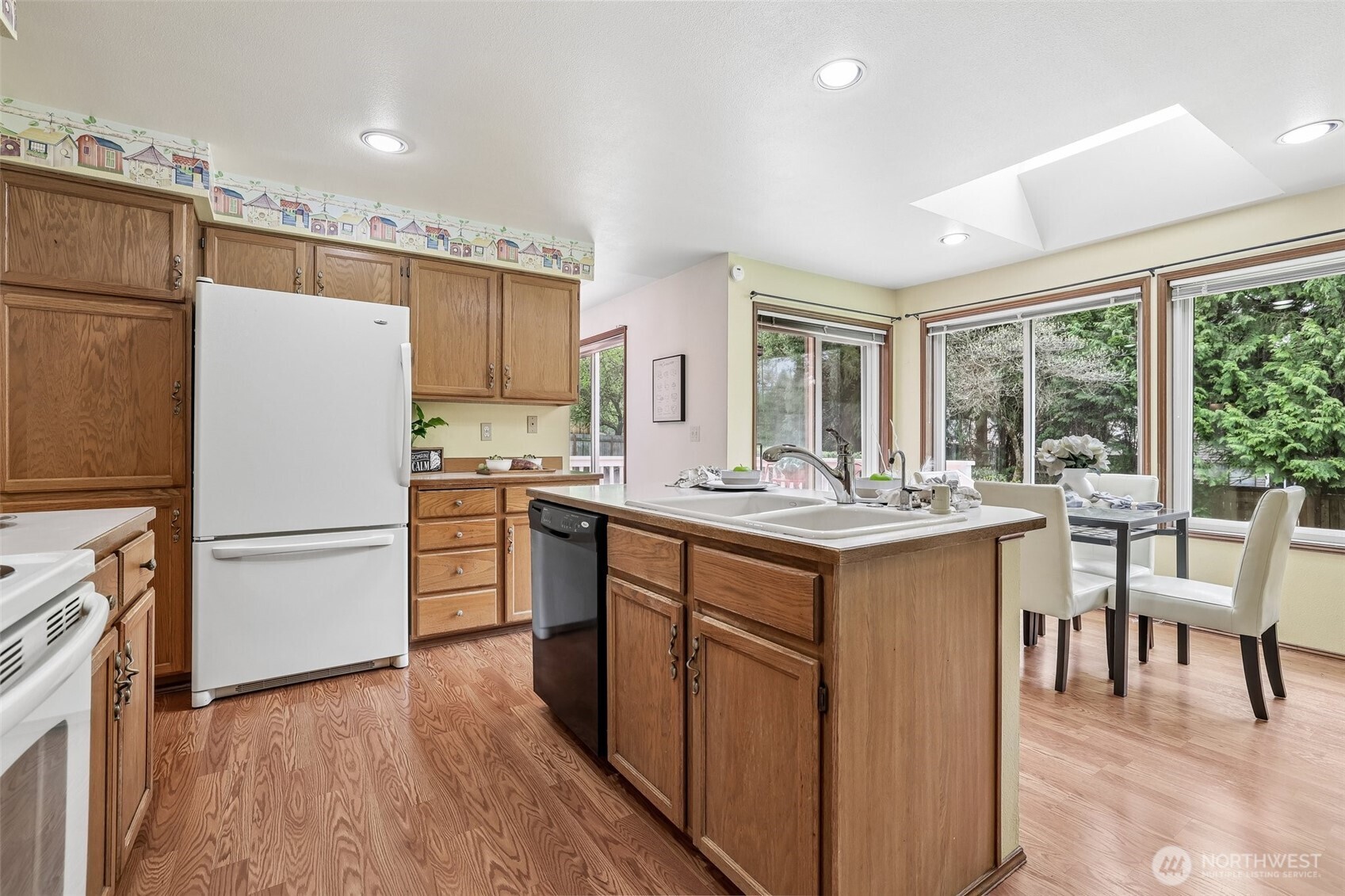 15601 160th Court SE, Renton, WA 98058