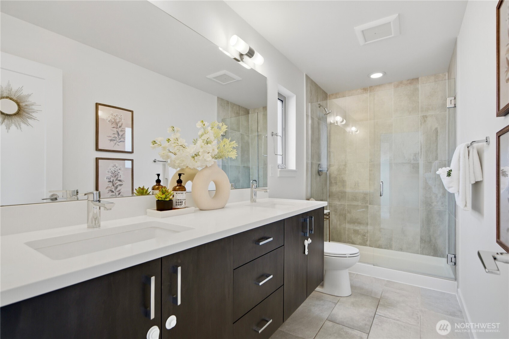1901 25th Avenue S, Seattle, WA 98144