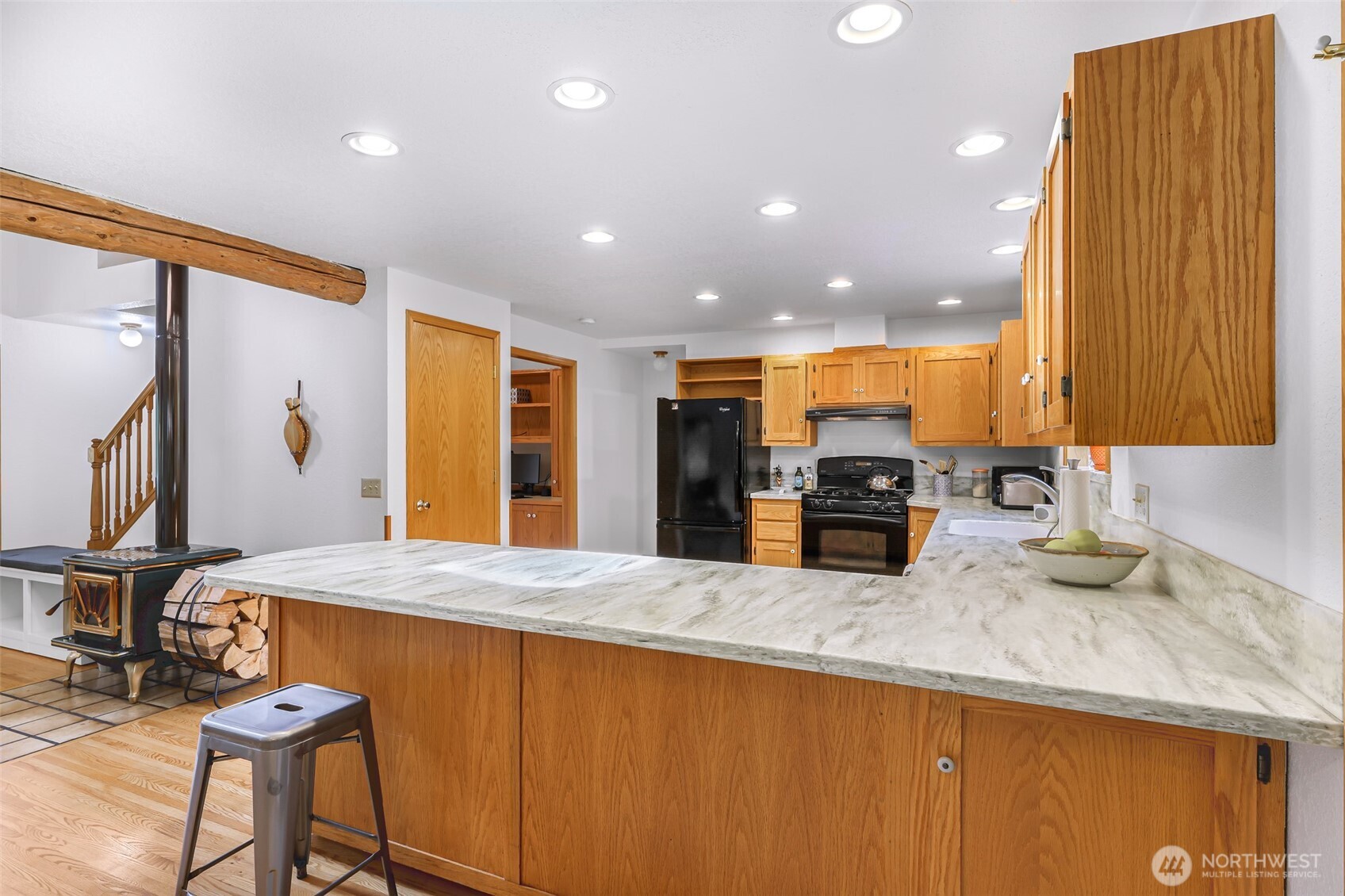 9515 Sunrise Road , Blaine, WA 98230