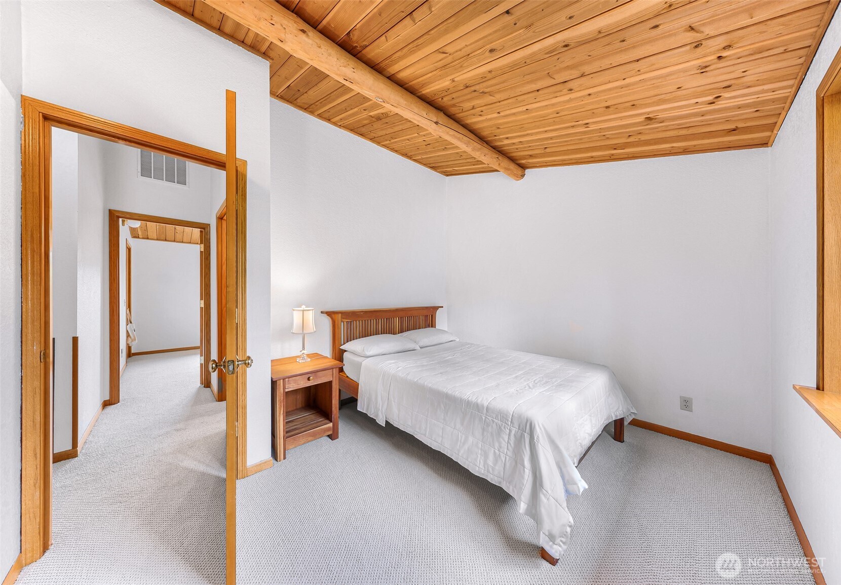 9515 Sunrise Road , Blaine, WA 98230