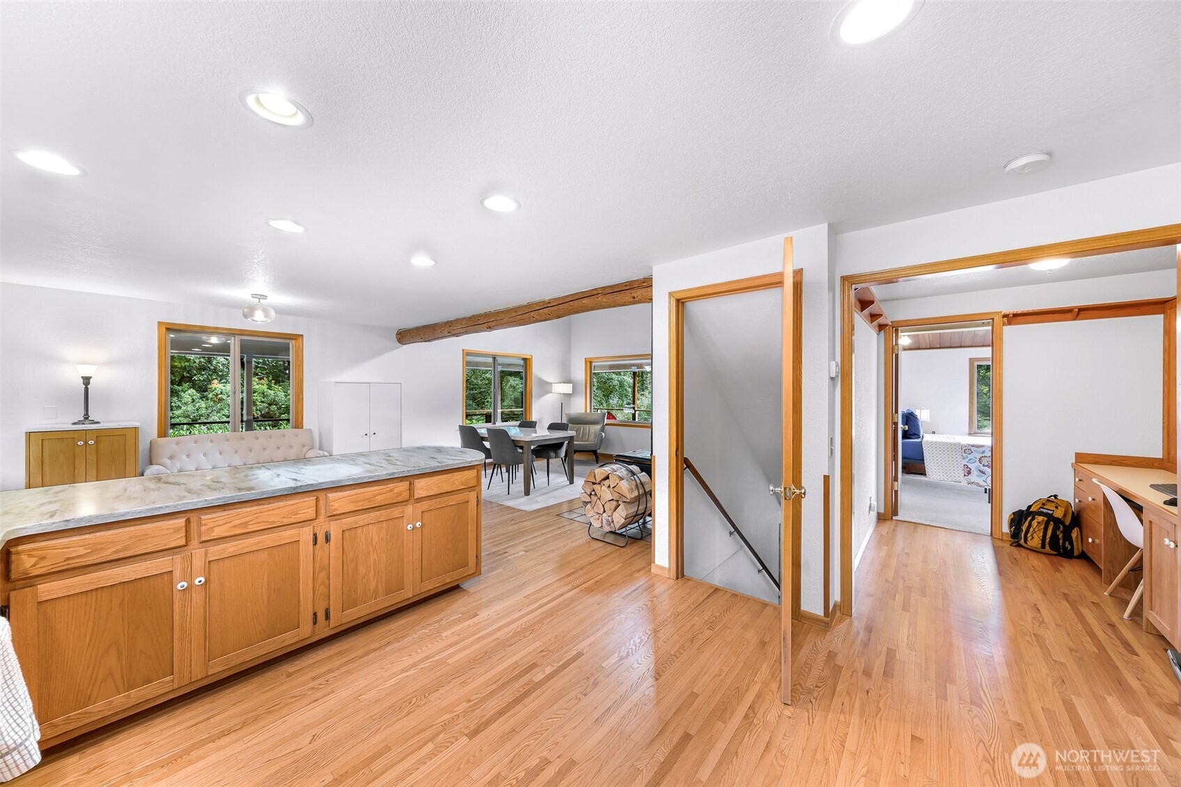 9515 Sunrise Road , Blaine, WA 98230