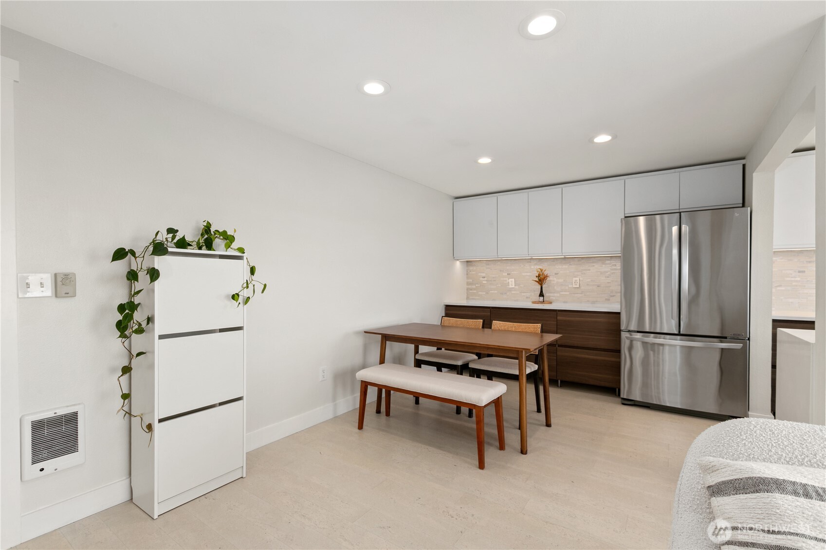 12056 15th Avenue NE #404, Seattle, WA 98125-5062