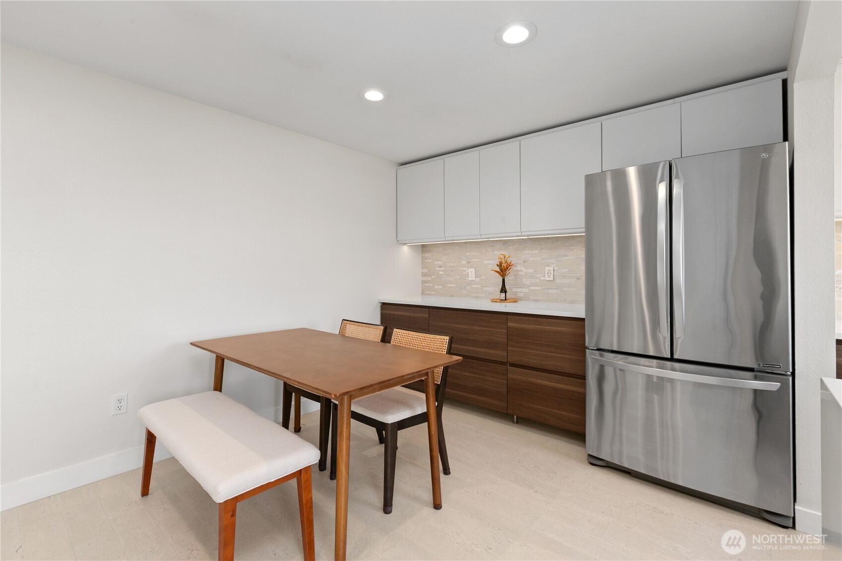 12056 15th Avenue NE #404, Seattle, WA 98125-5062