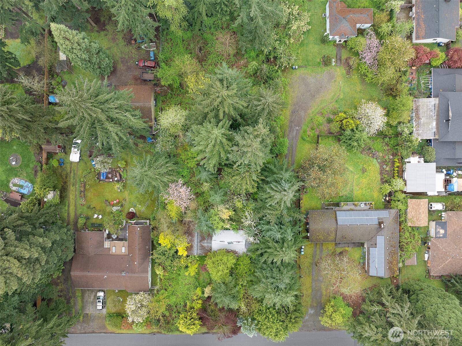 31021 20th Avenue S, Federal Way, WA 98003