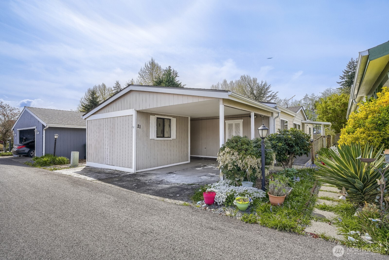 2611 S 288th Street #21, Federal Way, WA 98003