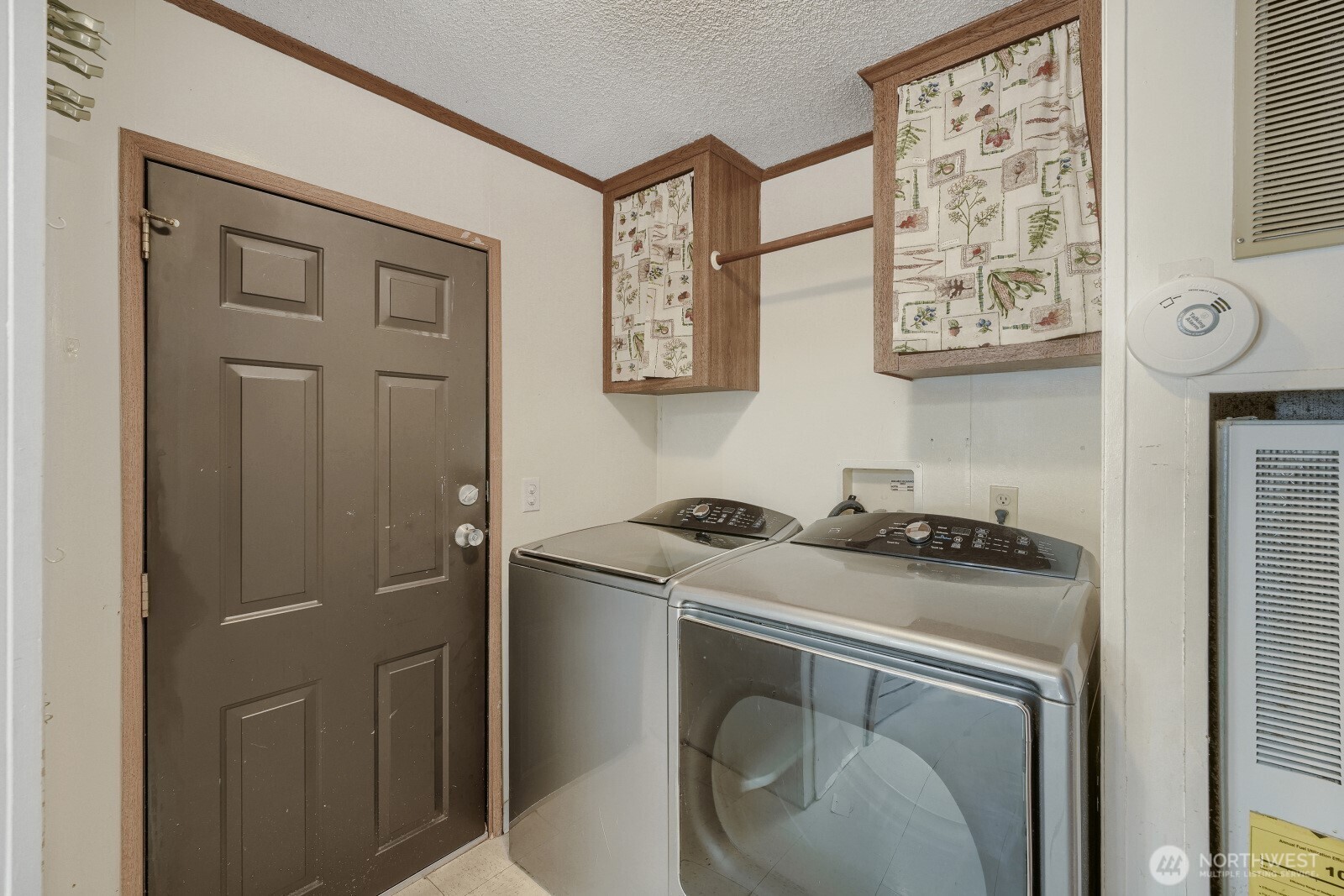 2611 S 288th Street #21, Federal Way, WA 98003