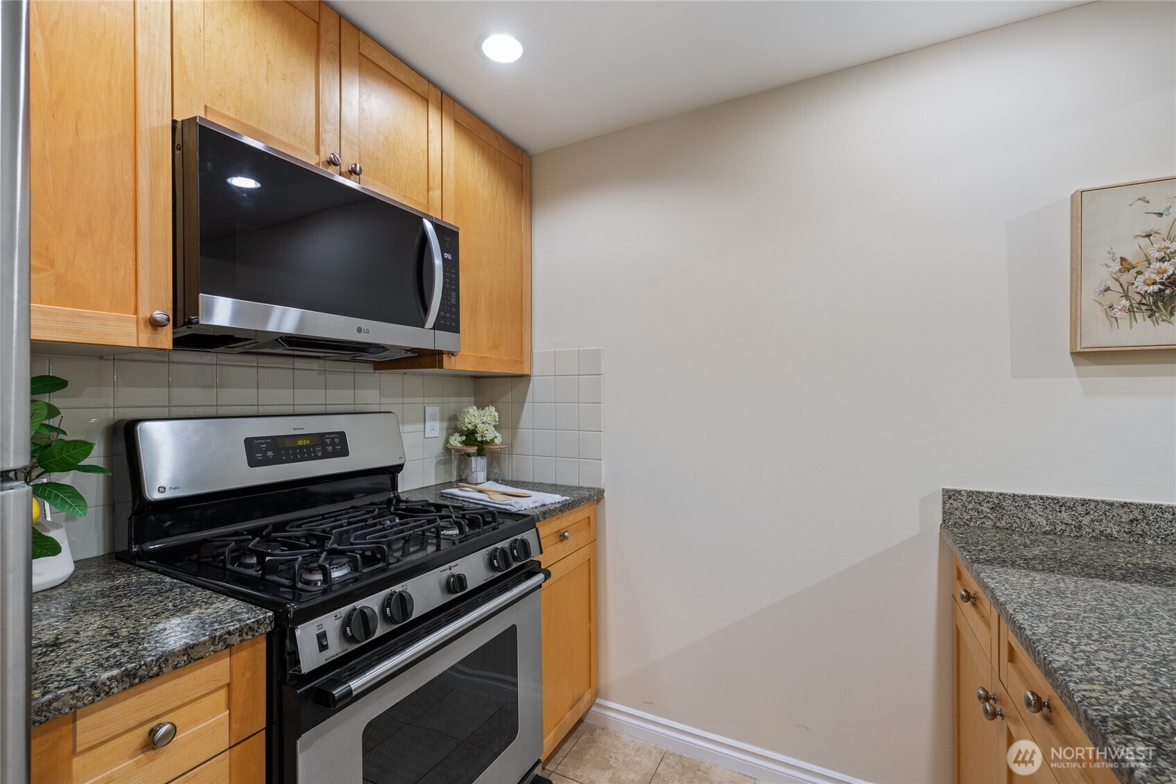 1420 Terry Ave #607, Seattle, WA 98101