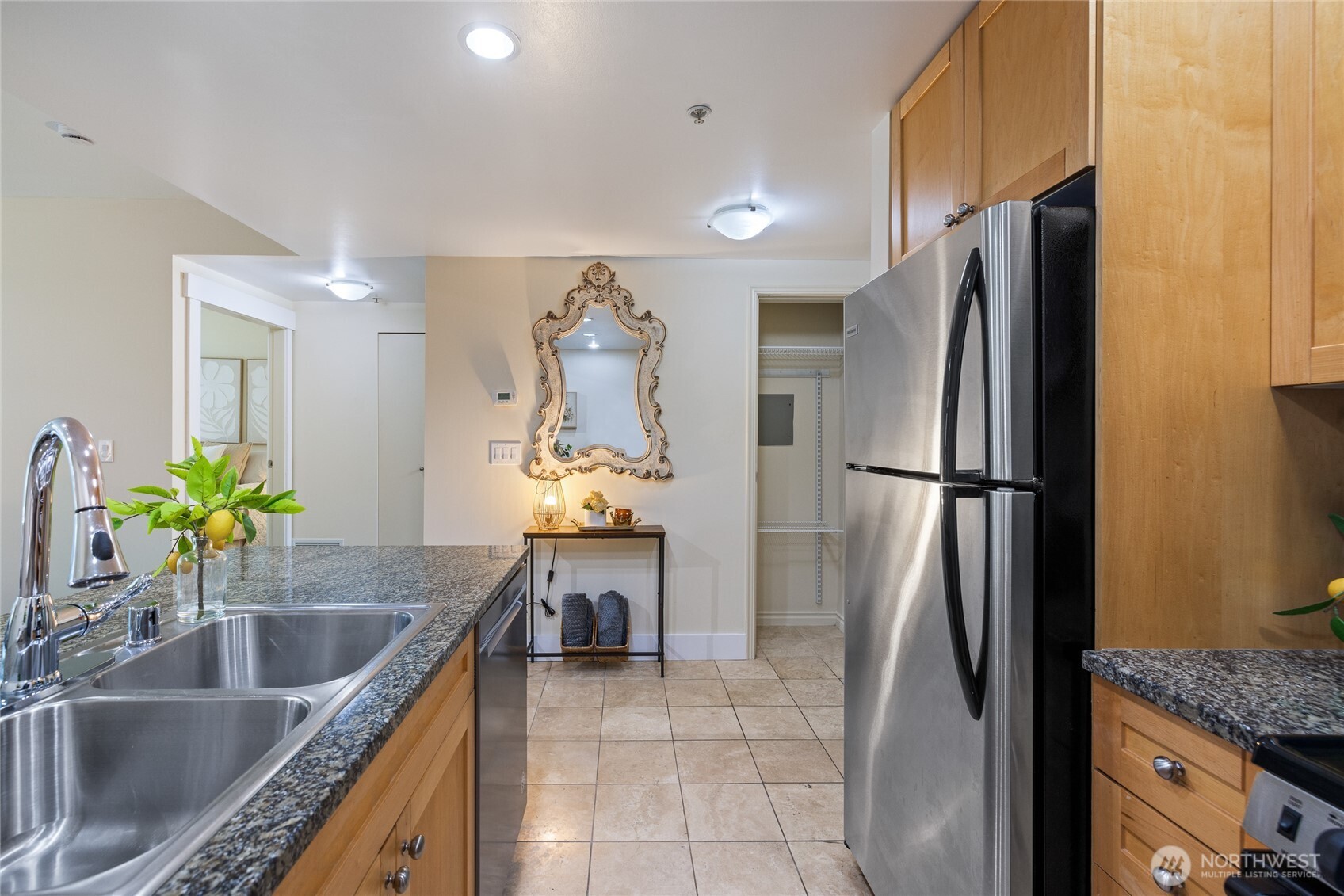 1420 Terry Ave #607, Seattle, WA 98101