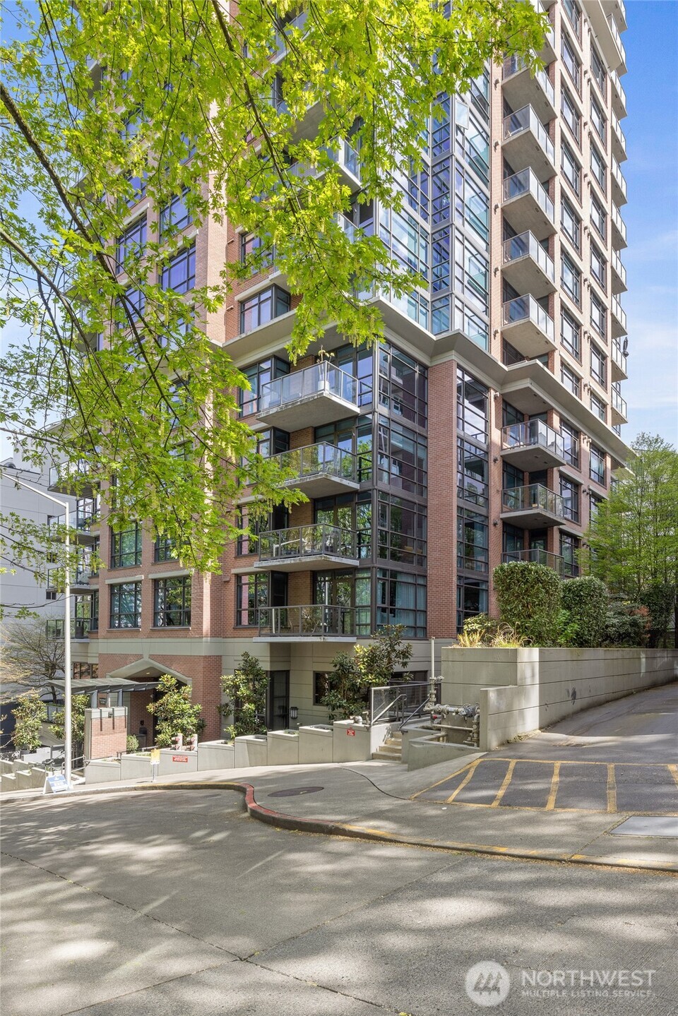 1420 Terry Ave #607, Seattle, WA 98101