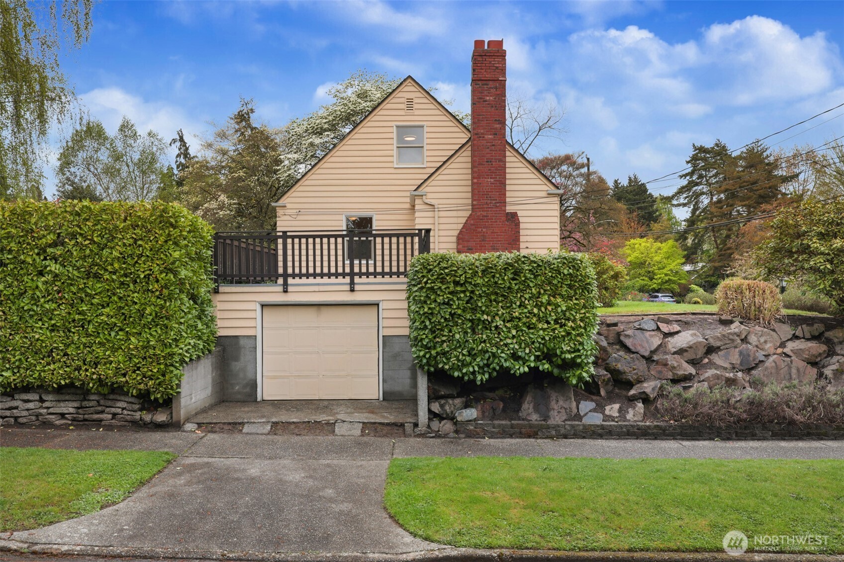 6203 39th Avenue NE, Seattle, WA 98115