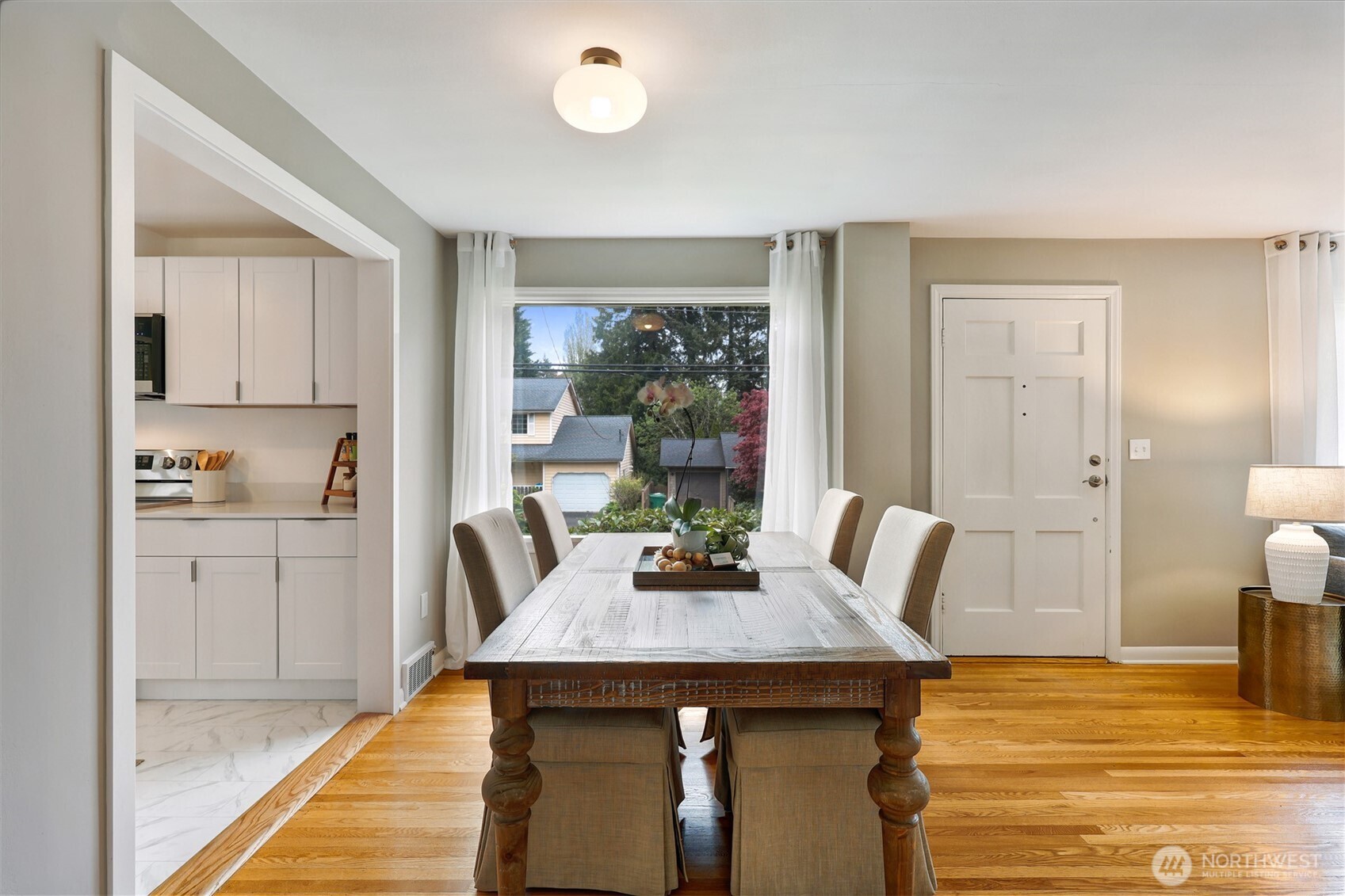 6203 39th Avenue NE, Seattle, WA 98115