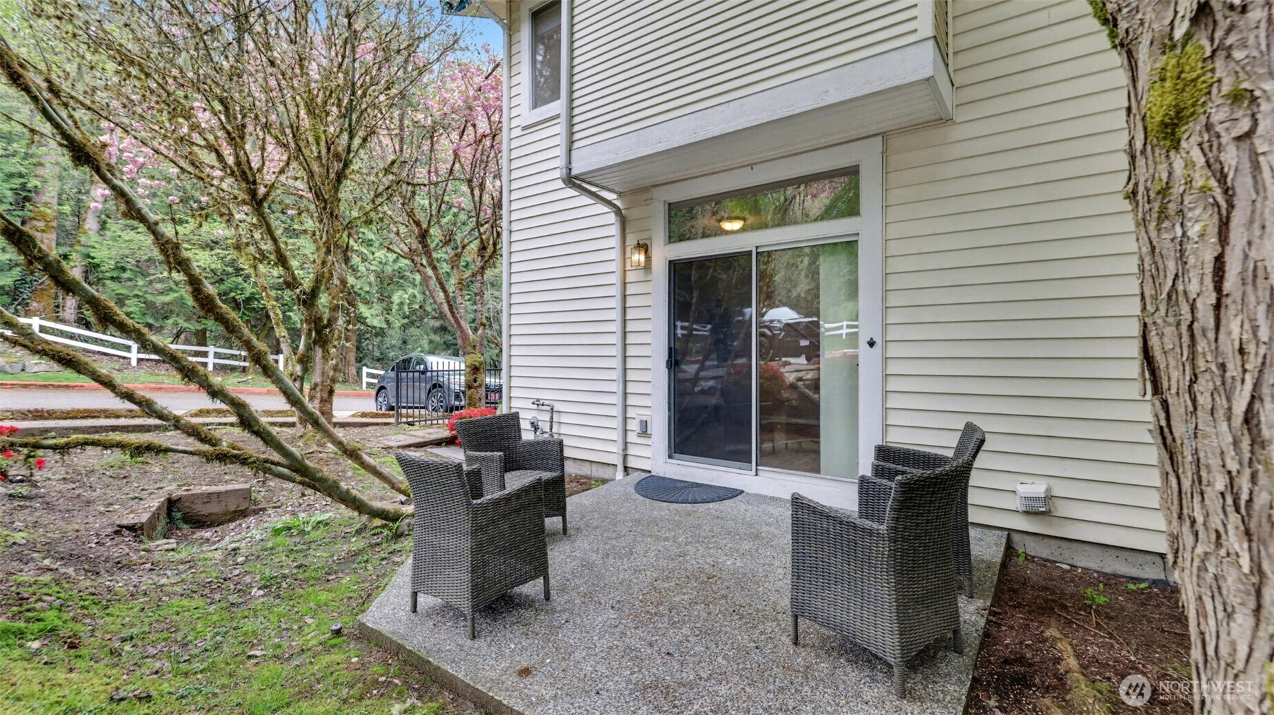 2170 NW Pacific Yew Place #2170, Issaquah, WA 98027