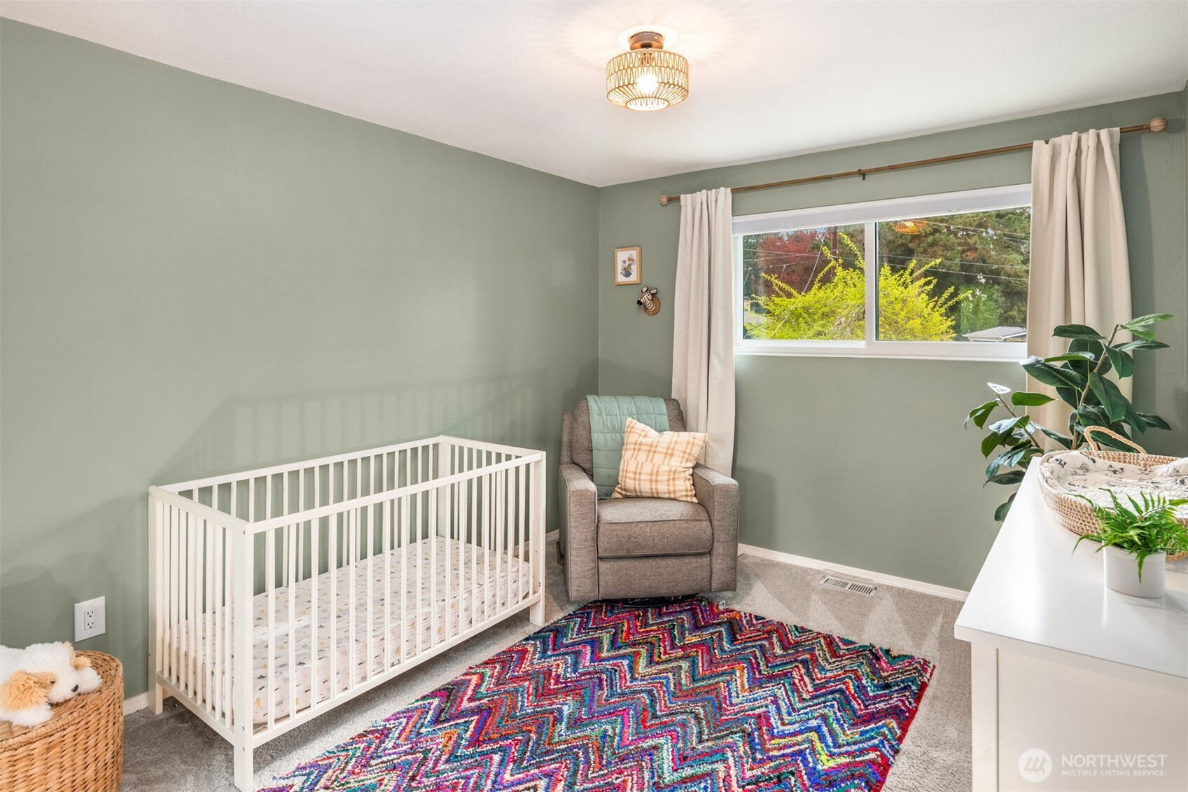 19425 66th Place NE, Kenmore, WA 98028