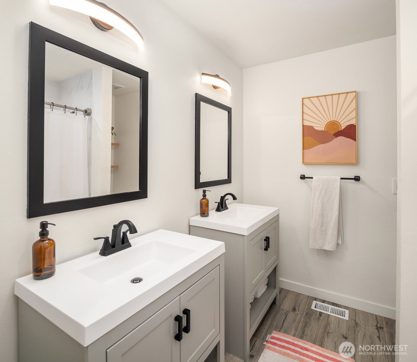 19425 66th Place NE, Kenmore, WA 98028