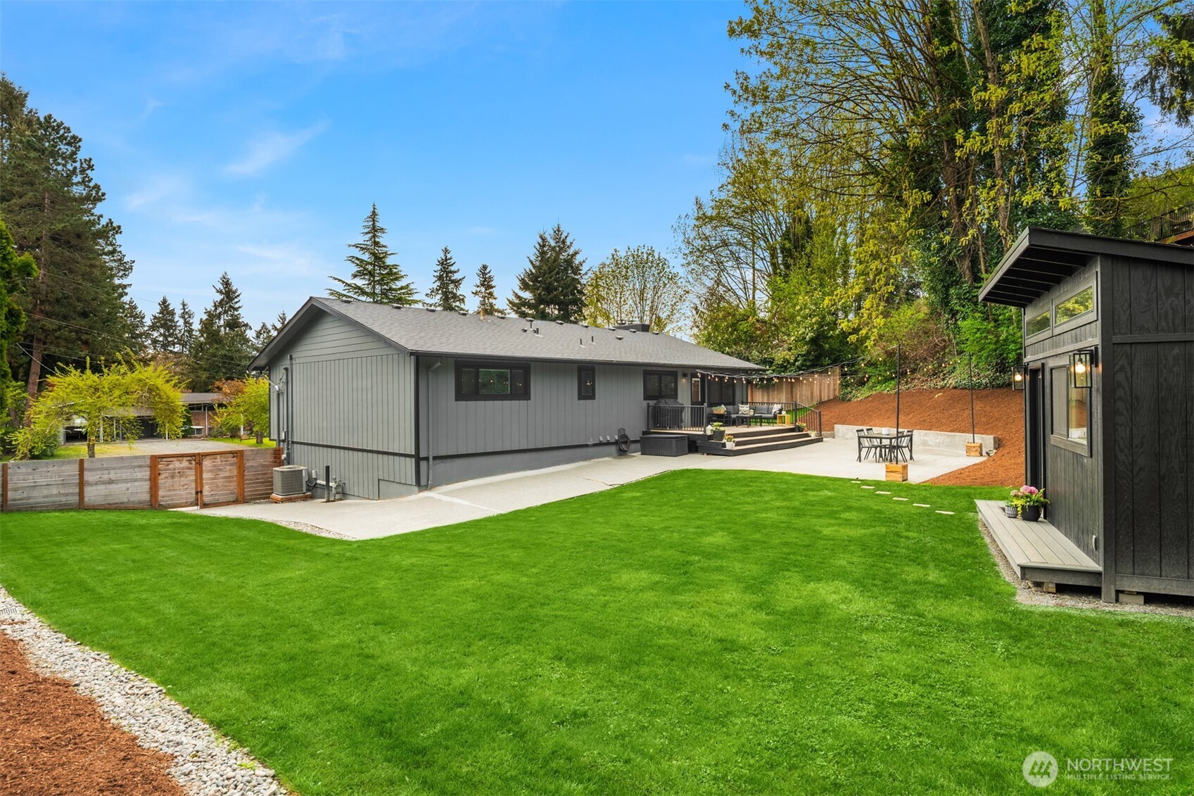 19425 66th Place NE, Kenmore, WA 98028