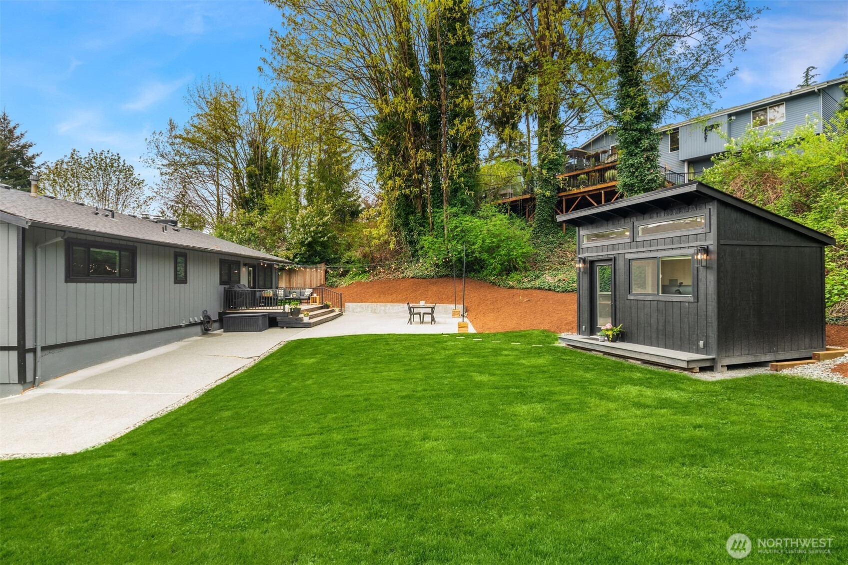 19425 66th Place NE, Kenmore, WA 98028