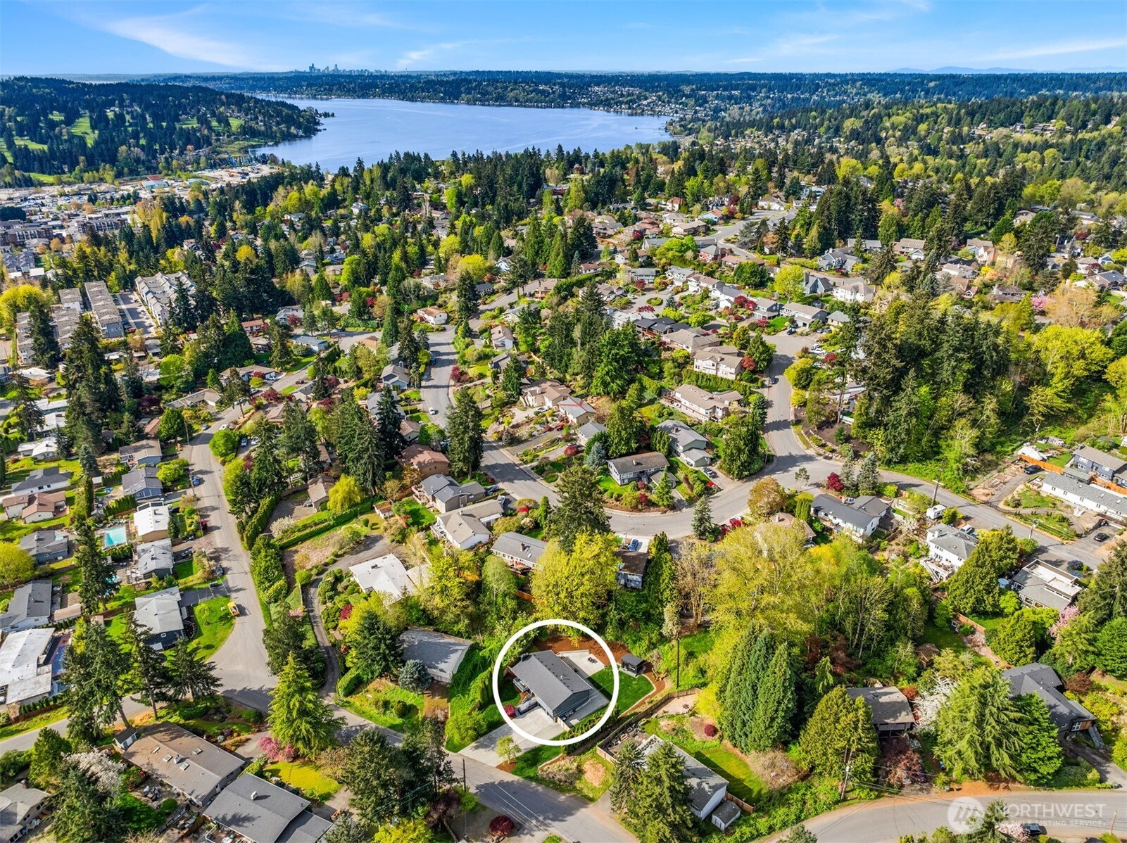 19425 66th Place NE, Kenmore, WA 98028