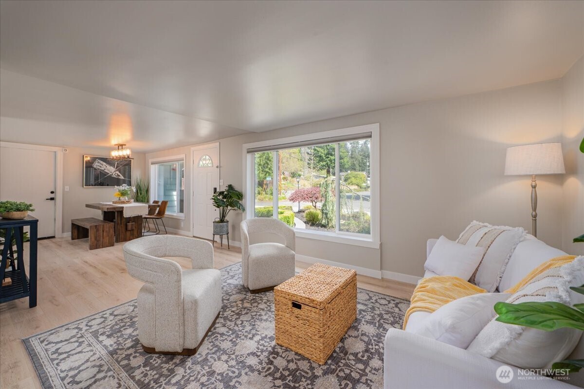 14104 59th Ave W, Edmonds, WA 98026