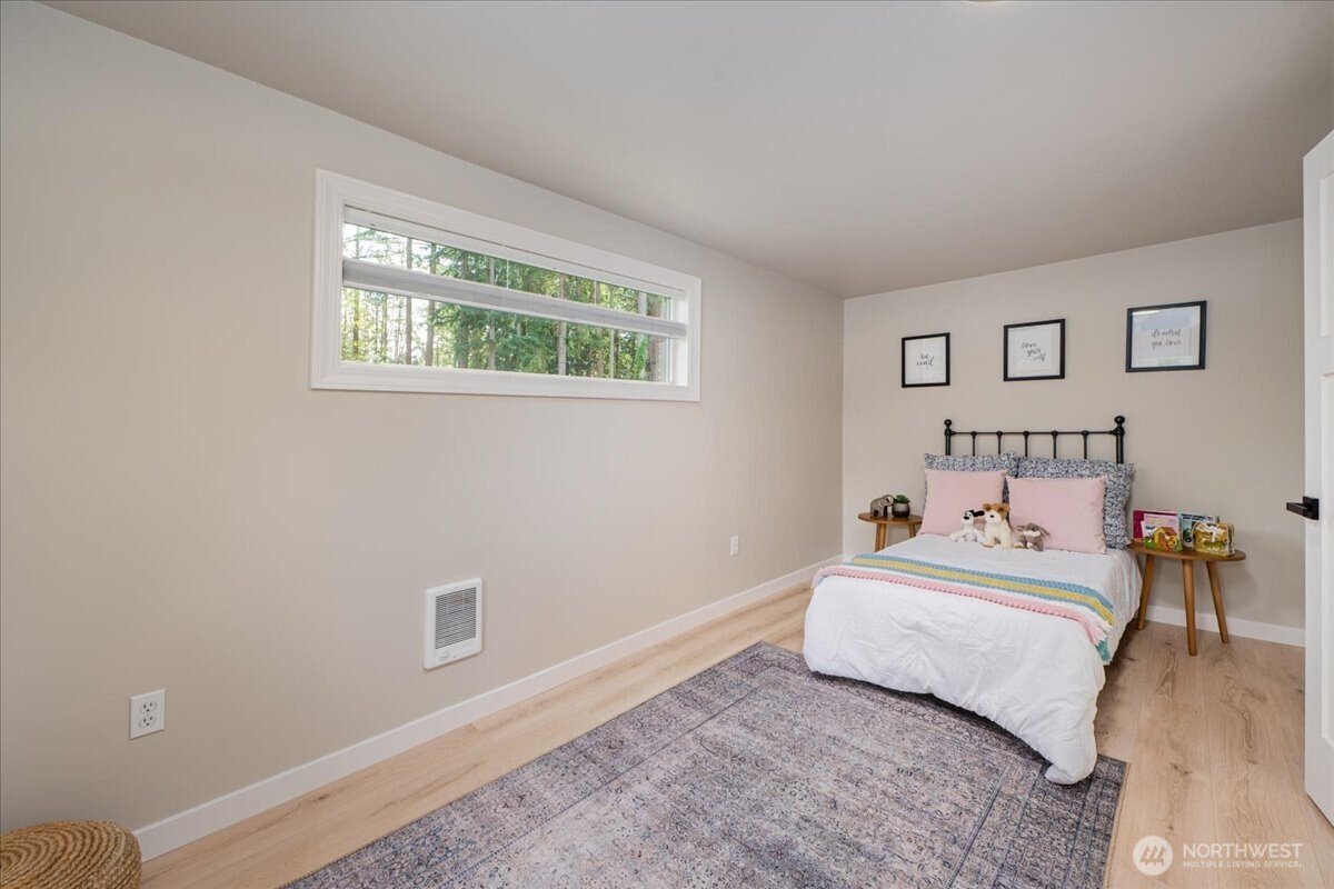 14104 59th Ave W, Edmonds, WA 98026