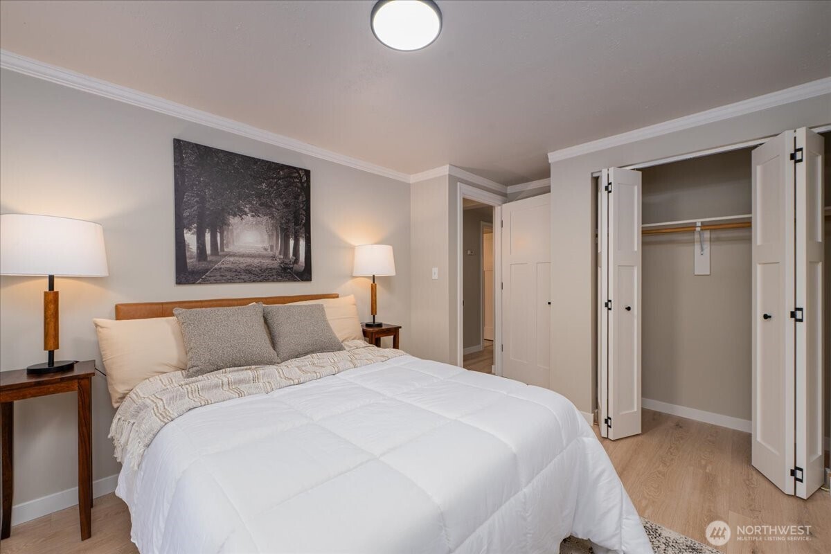 14104 59th Ave W, Edmonds, WA 98026