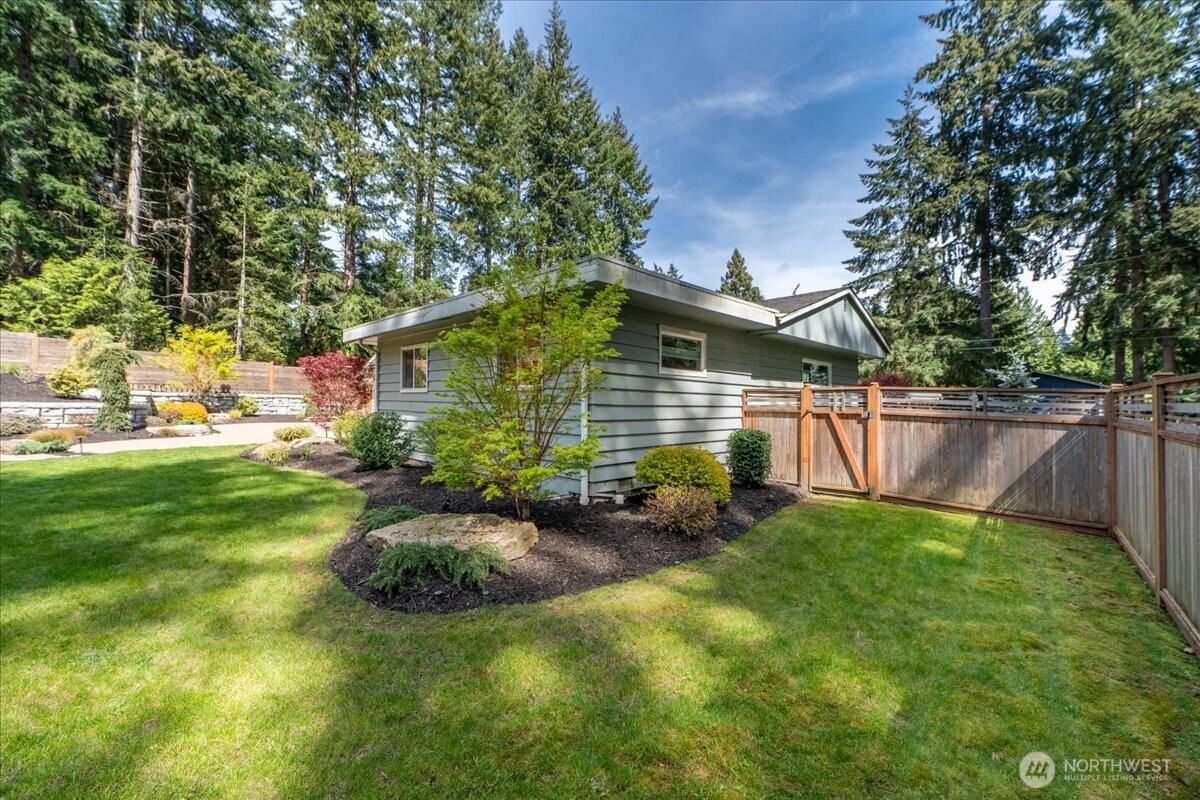 14104 59th Ave W, Edmonds, WA 98026