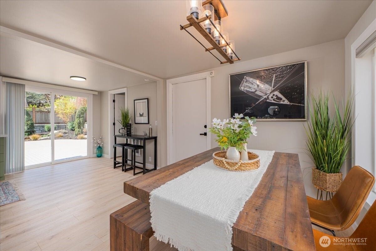 14104 59th Ave W, Edmonds, WA 98026