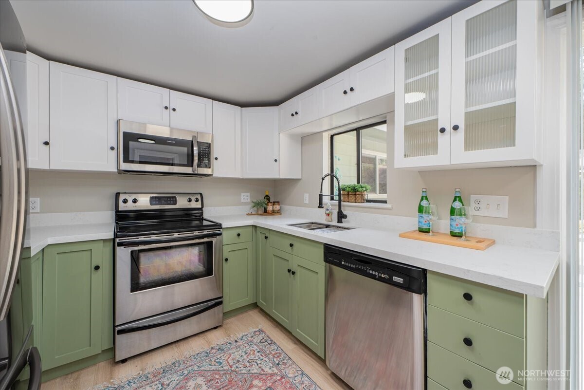 14104 59th Ave W, Edmonds, WA 98026