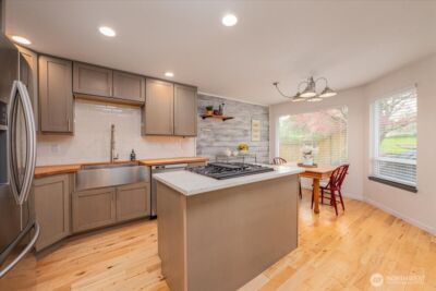 19906 28th Avenue W #B, Lynnwood, WA 98036 - Photo 8