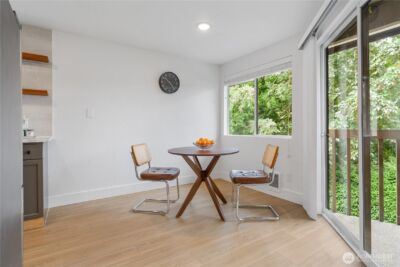 10320 SE 6th Street #B6, Bellevue, WA 98004 - Photo 6