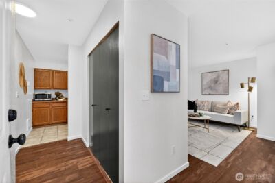 13417 22nd Lane S, SeaTac, WA 98168 - Photo 2