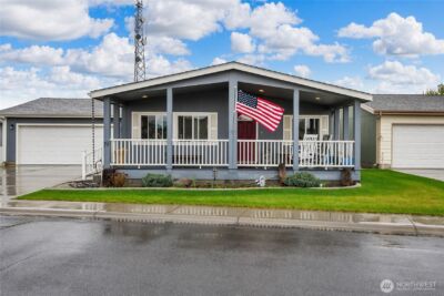 1701 E Burr Avenue #19, Moses Lake, WA 98837 - Photo 1