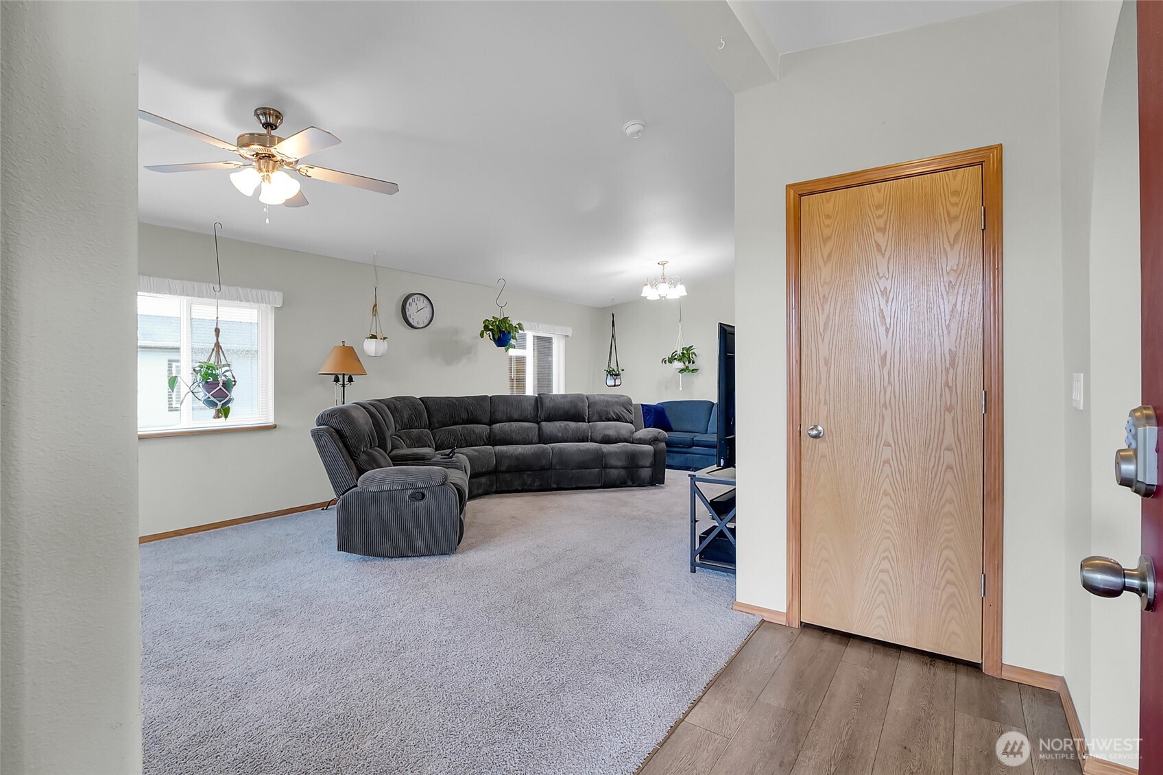 1701 E Burr Avenue #19, Moses Lake, WA 98837