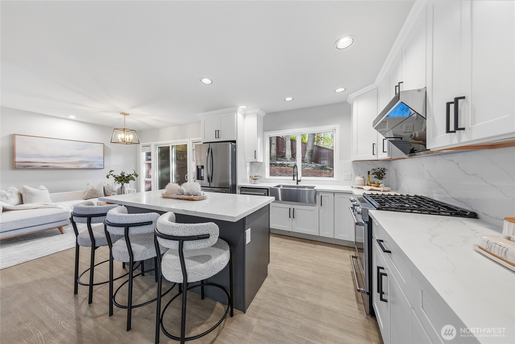 11203 NE 106th Place , Kirkland, WA 98033