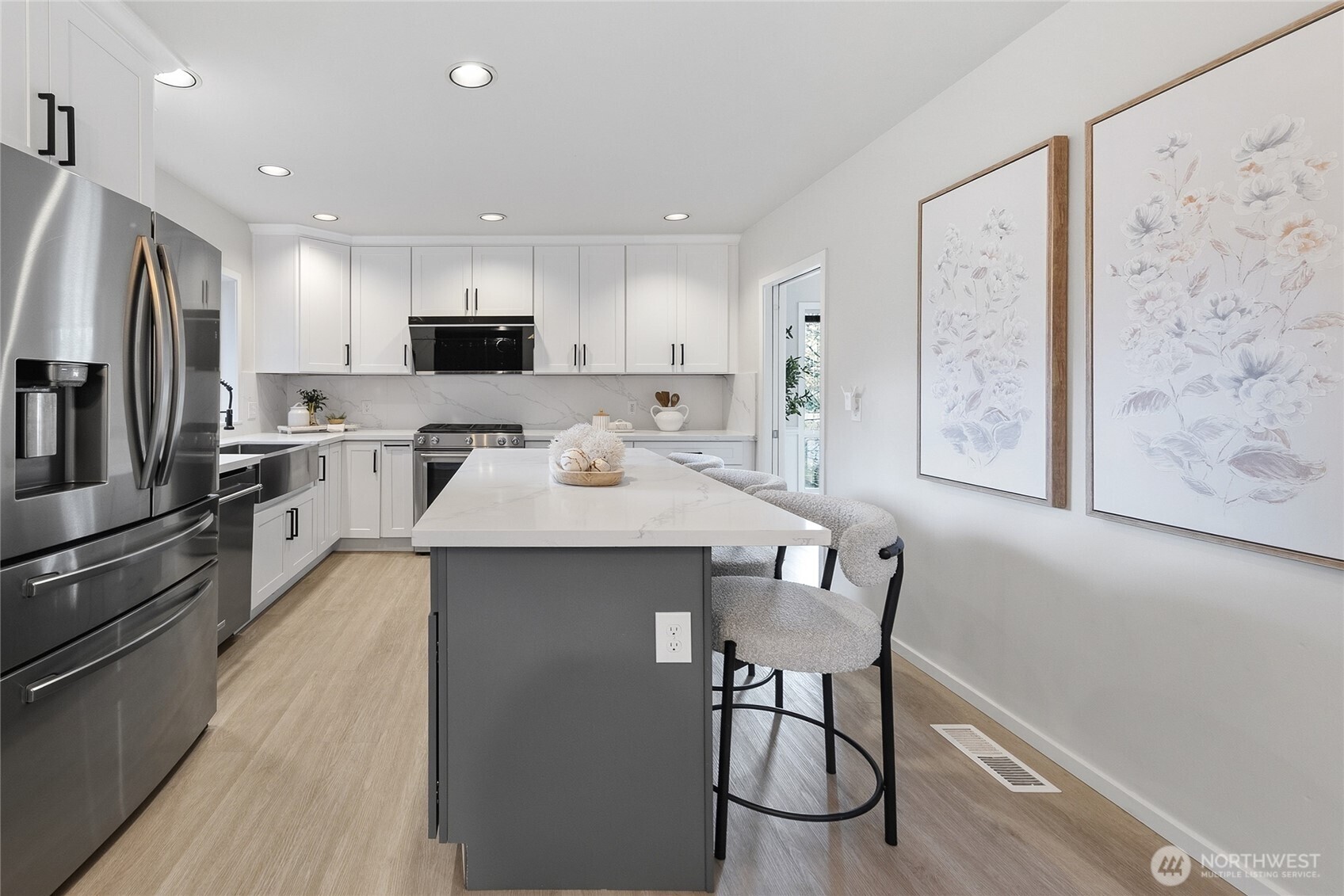 11203 NE 106th Place , Kirkland, WA 98033