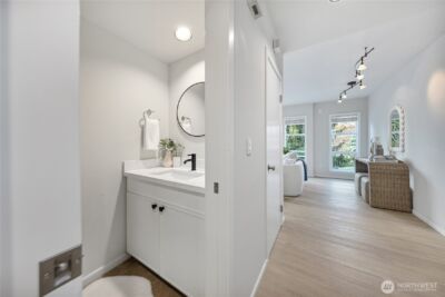 11203 NE 106th Place , Kirkland, WA 98033 - Photo 17