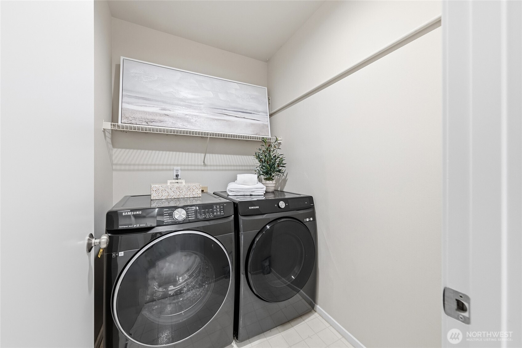 11203 NE 106th Place , Kirkland, WA 98033
